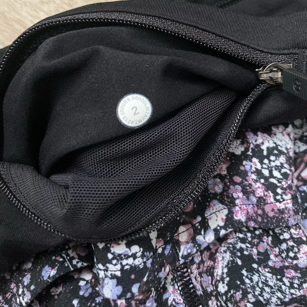 [Lululemon] Speed Short Floral Spritz Multi 2